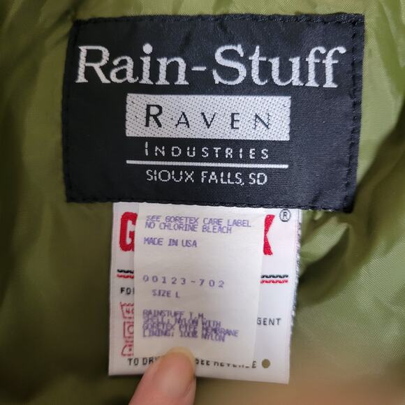 Rain Stuff Raven Industries Gore-Tex Camo Pants Size L Woodland Cinch Waist - Picture 4 of 9